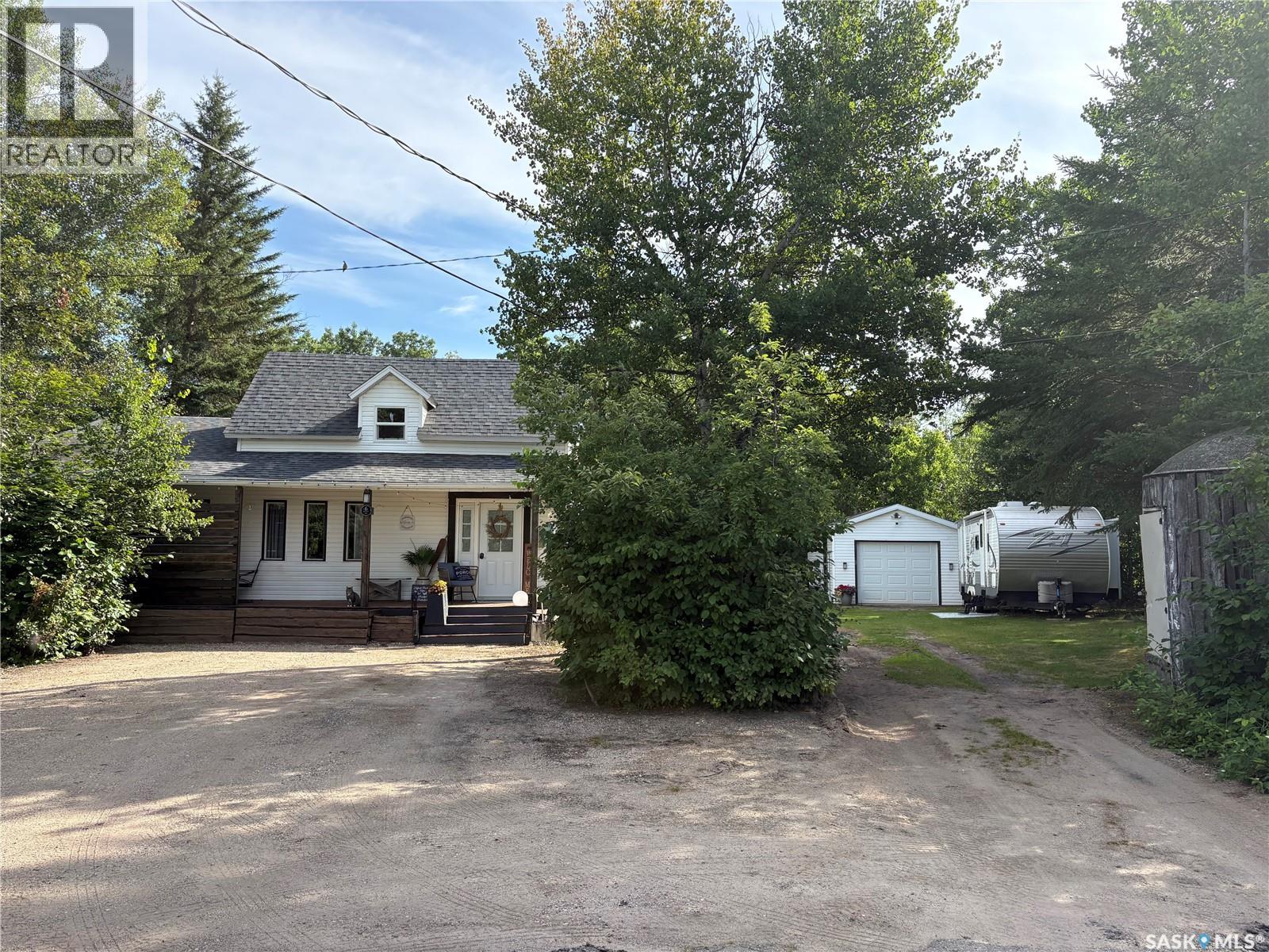 6 Hunter BAY