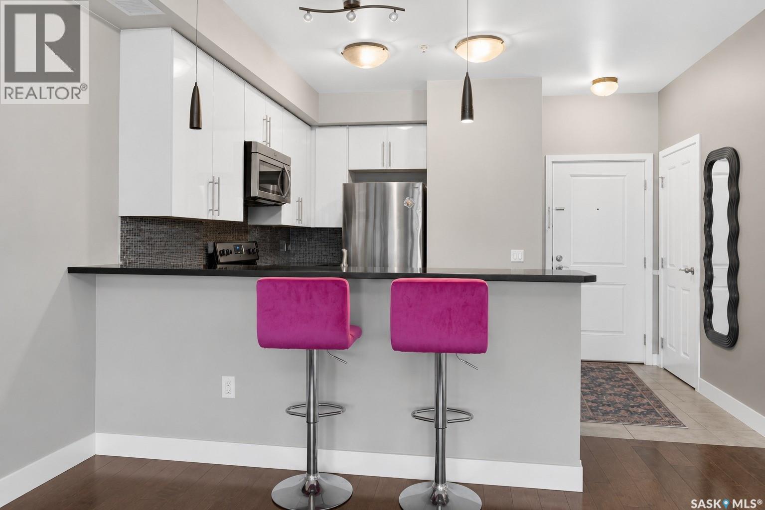 202 2255 ANGUS STREET photo 3