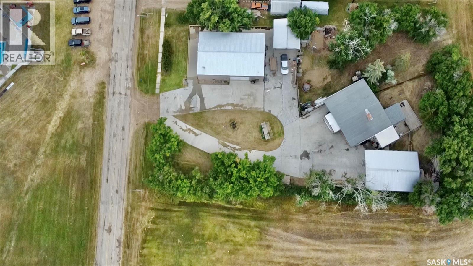 Chaplin Acreage - Two Houses and Large Shop