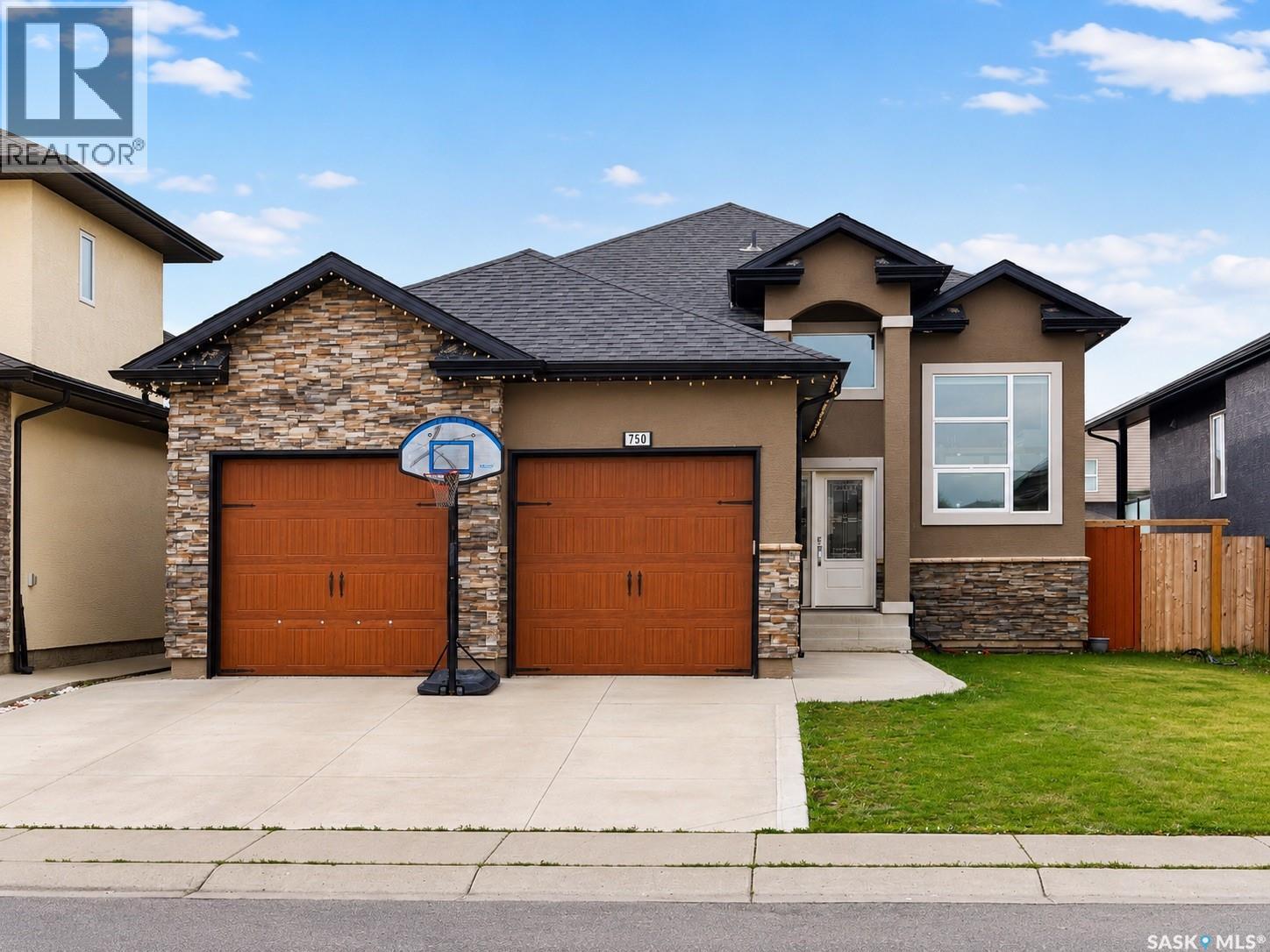 750 Labine COURT