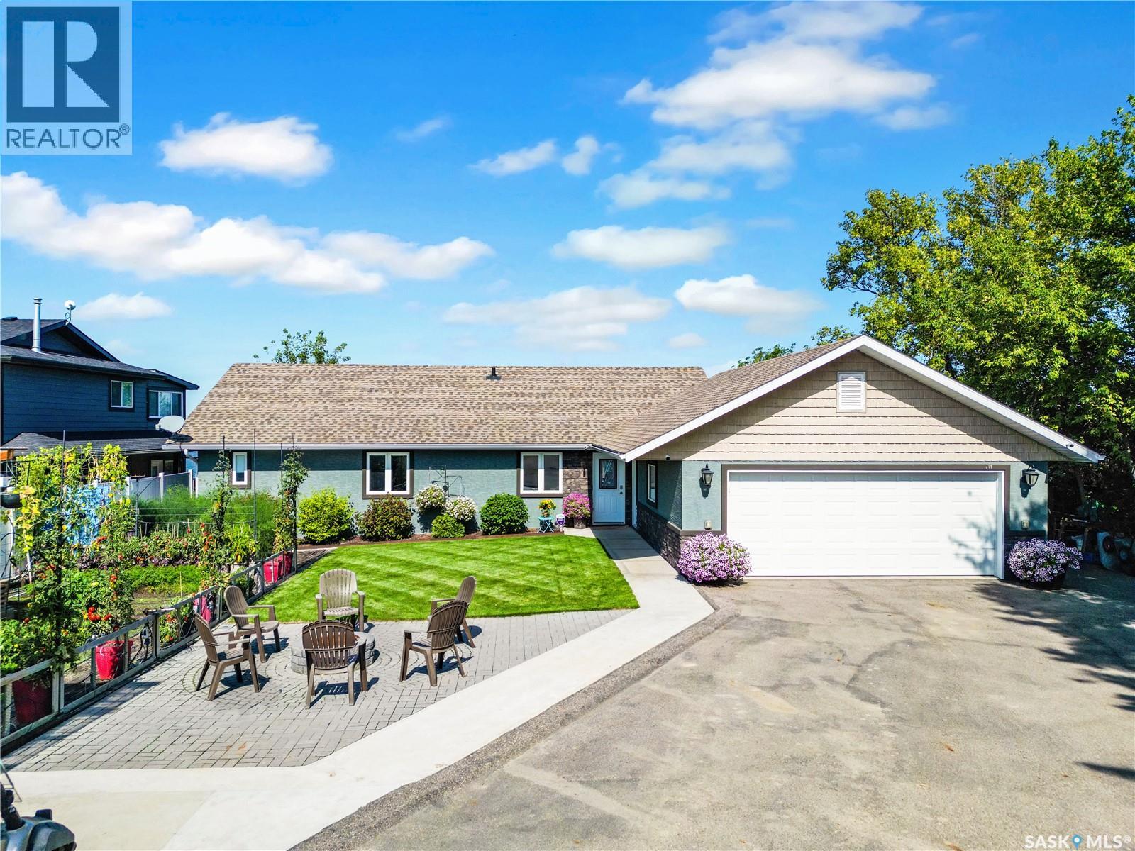 21 Eldridge DRIVE