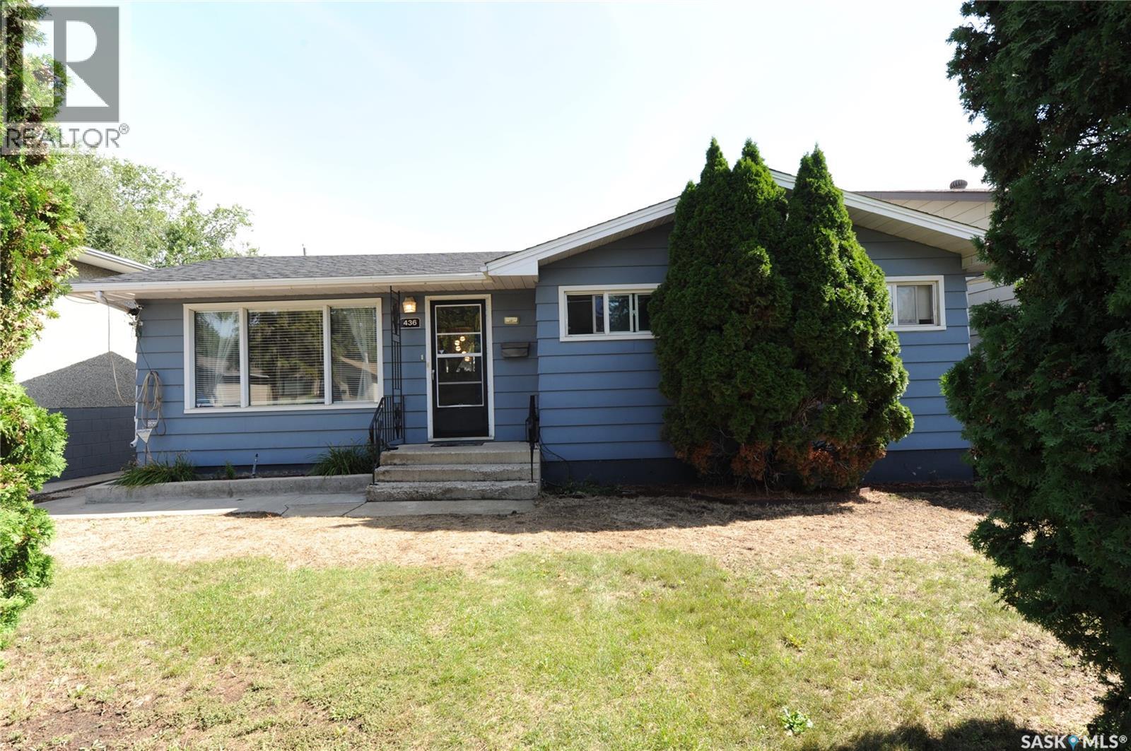 436 X AVENUE S