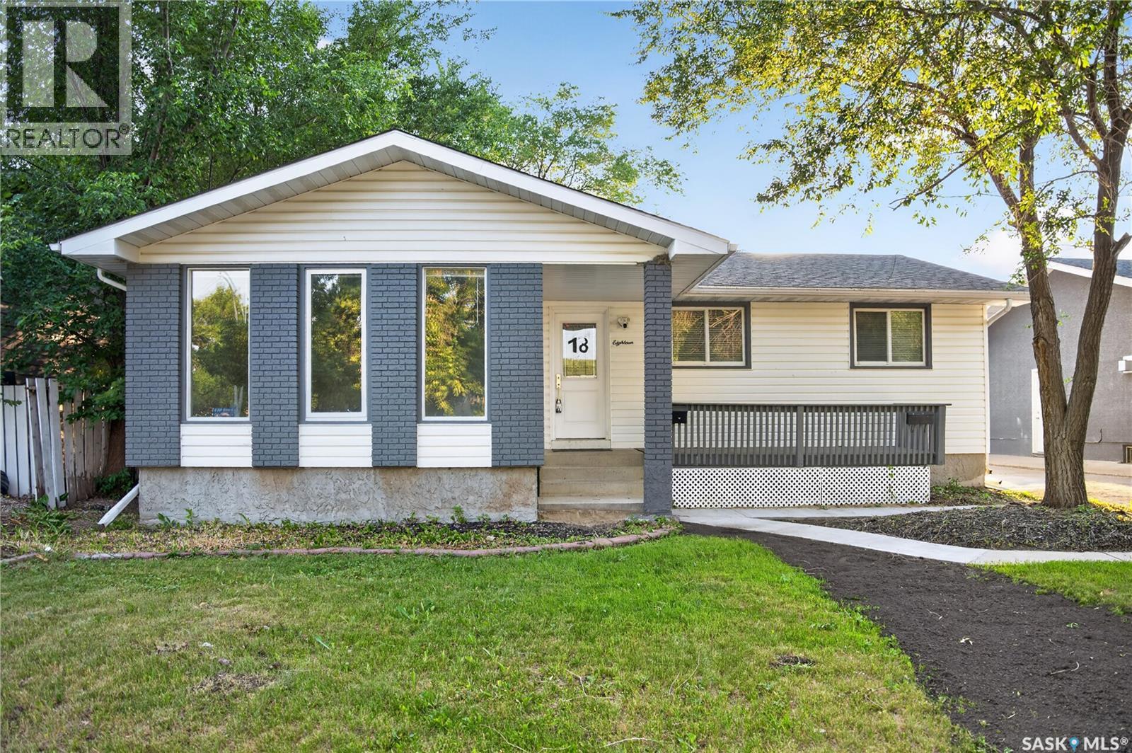 18 University Park DRIVE