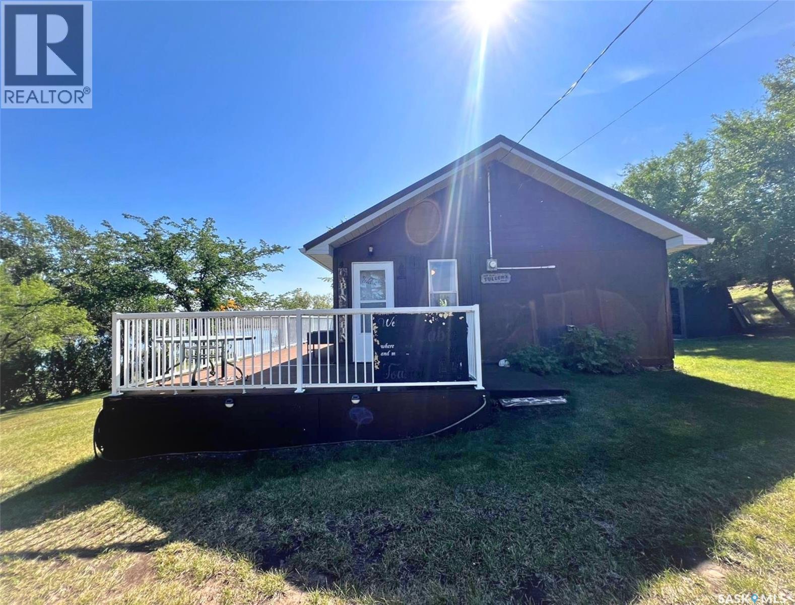 4 Ferguson BAY