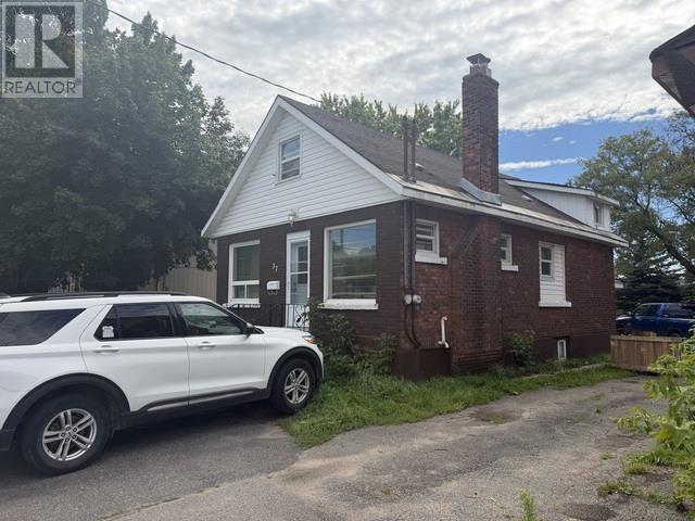 37 Albert ST E photo 2