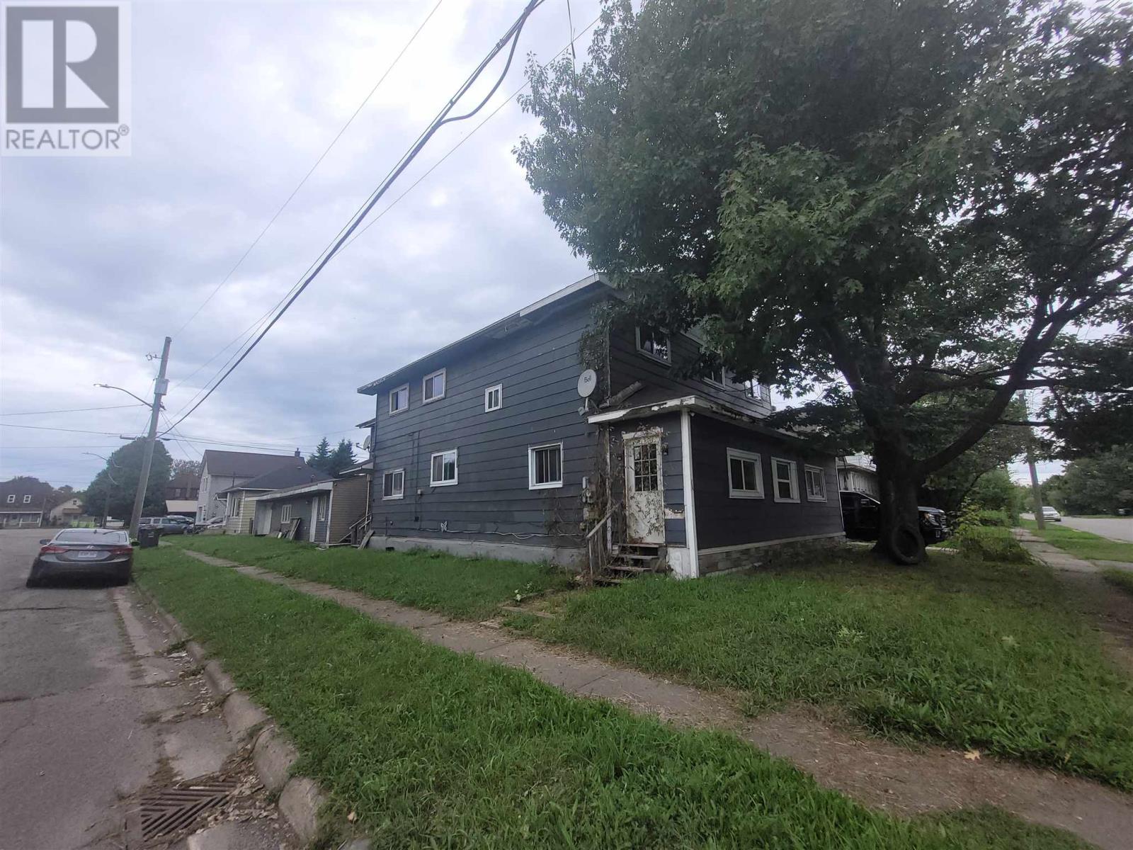 99 Letcher ST
