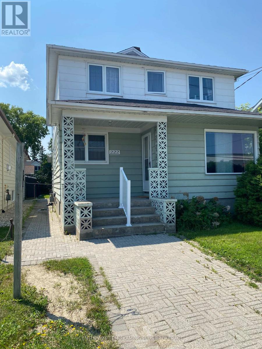 222 Whitewood