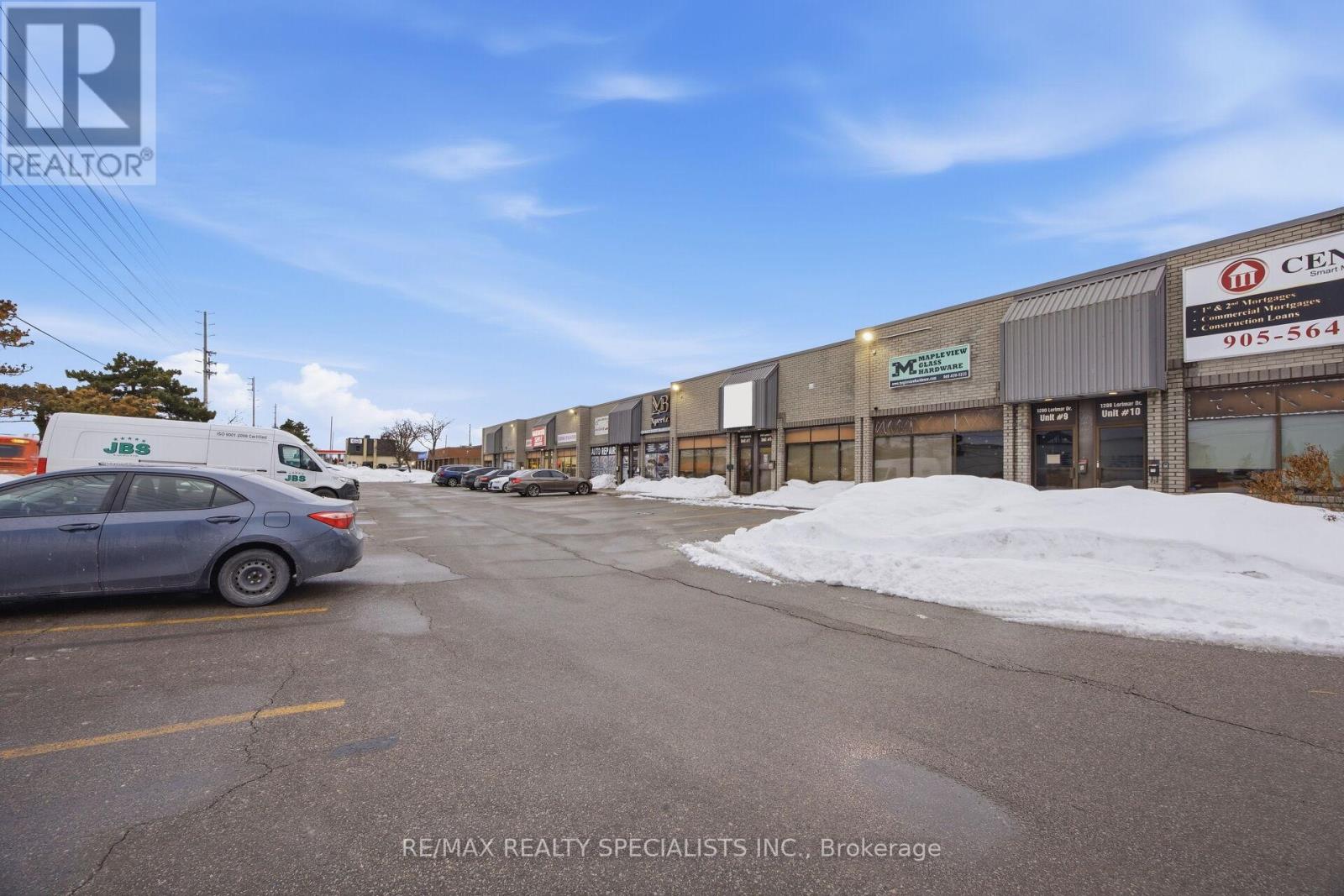1200 Lorimar Unit 7-8