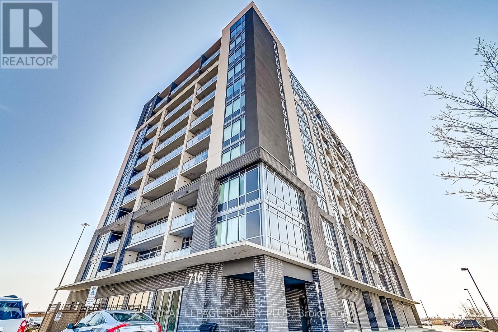 716 Main Unit 708