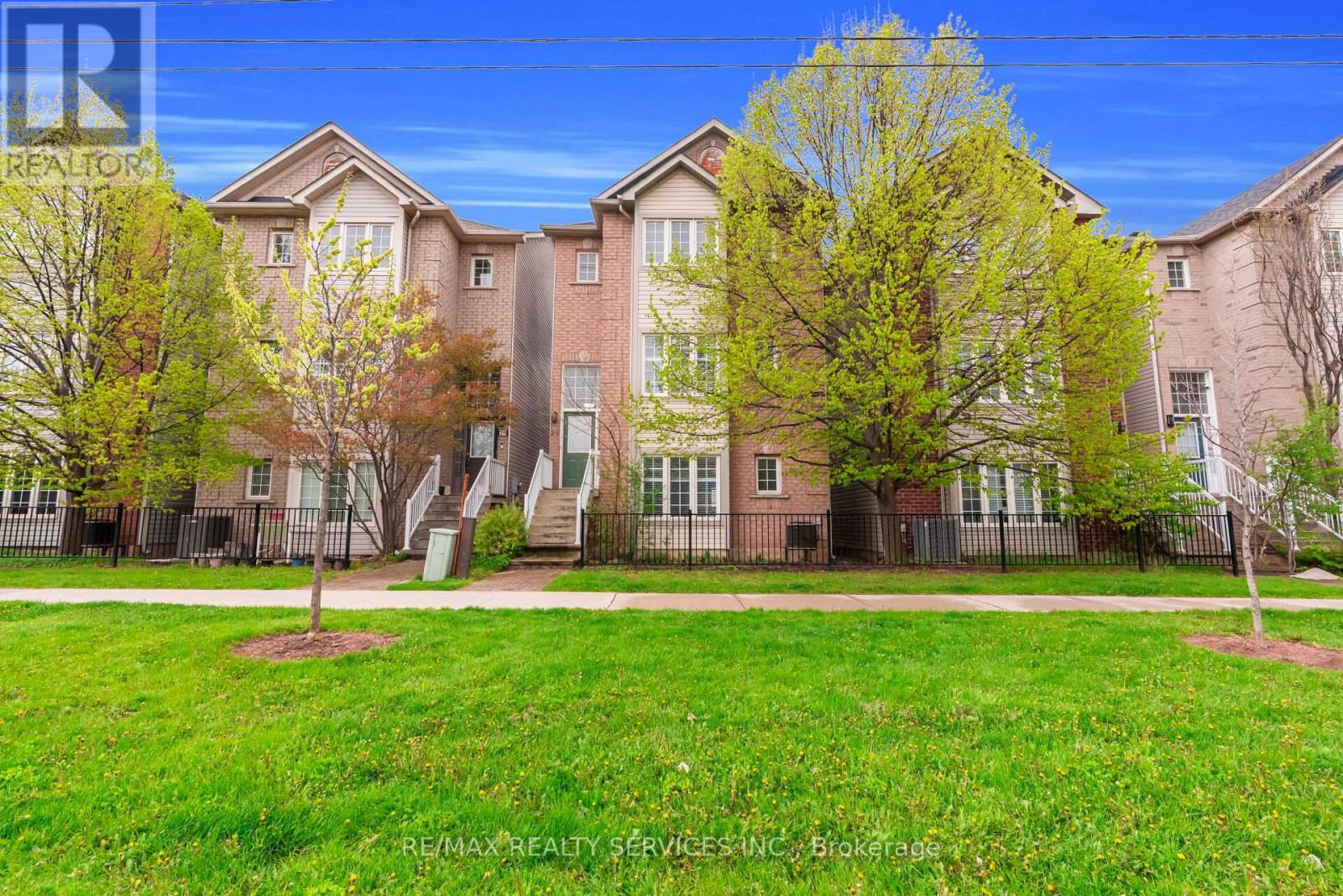 5110 Fairview Unit 28