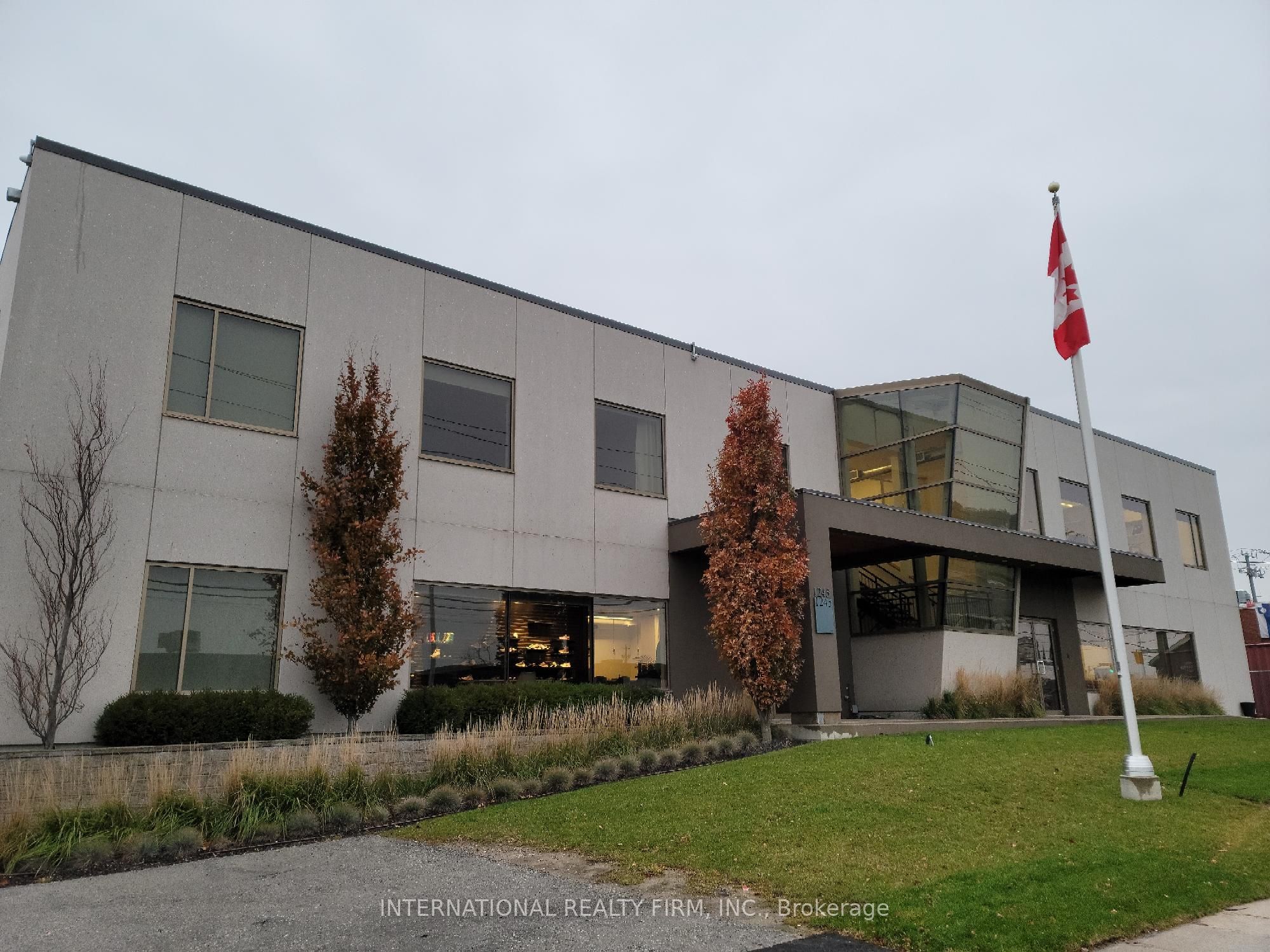 1245 Caledonia Unit 203