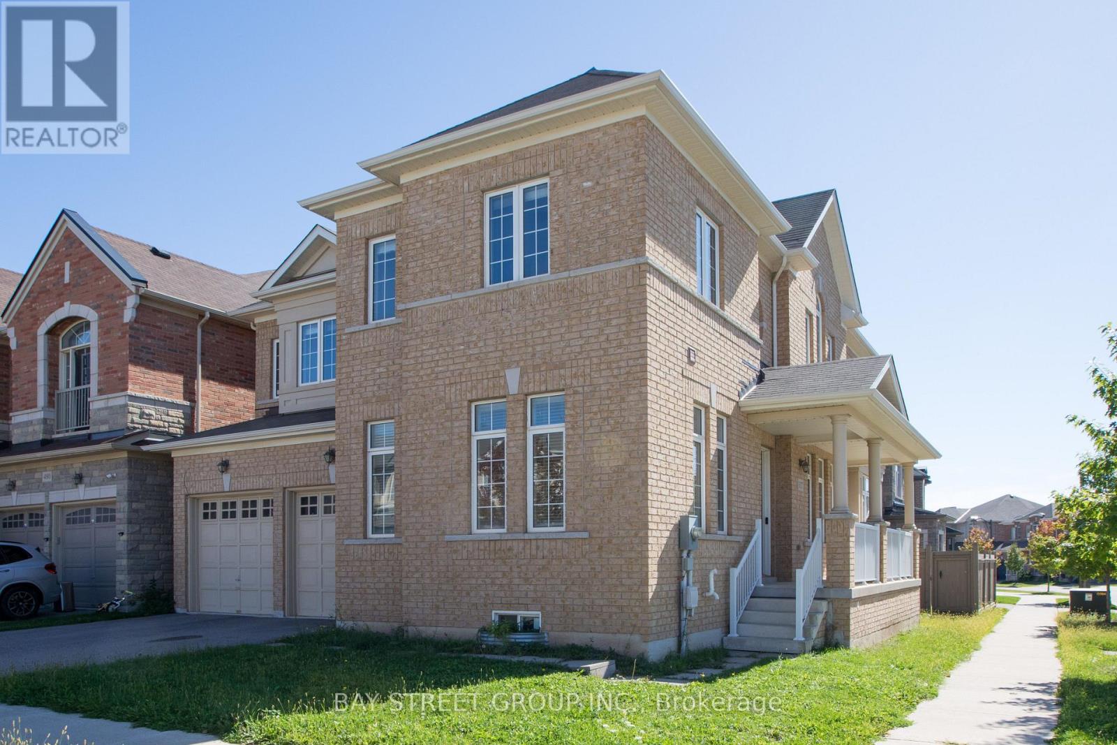 3127 Streamwood