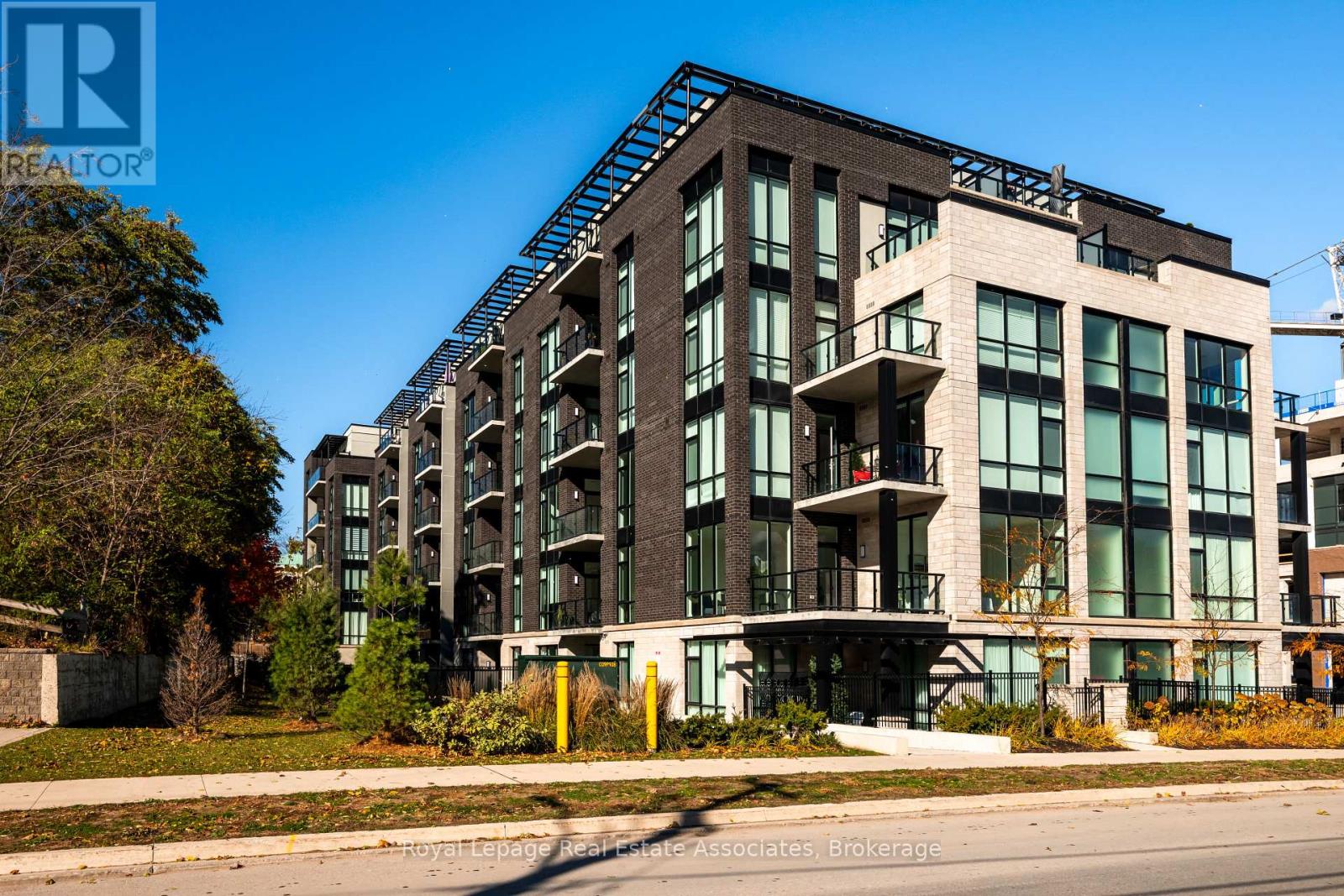 209 - 42 MILL STREET, Halton Hills