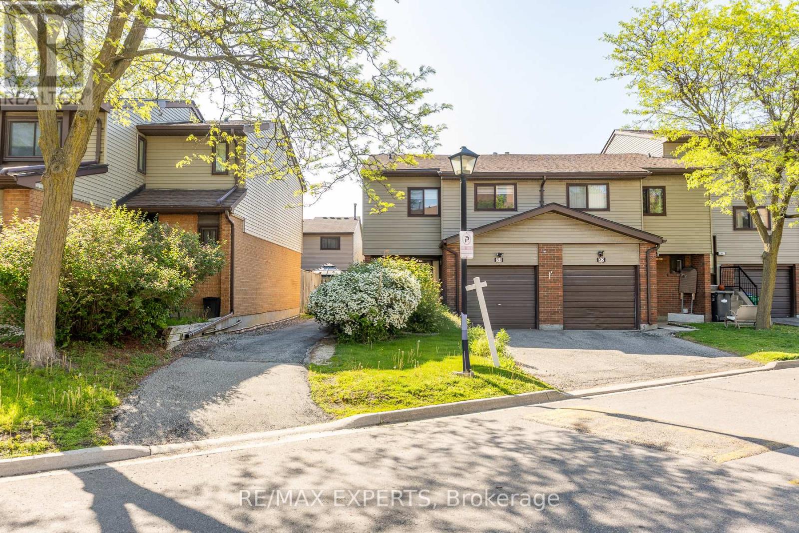 31 Carleton