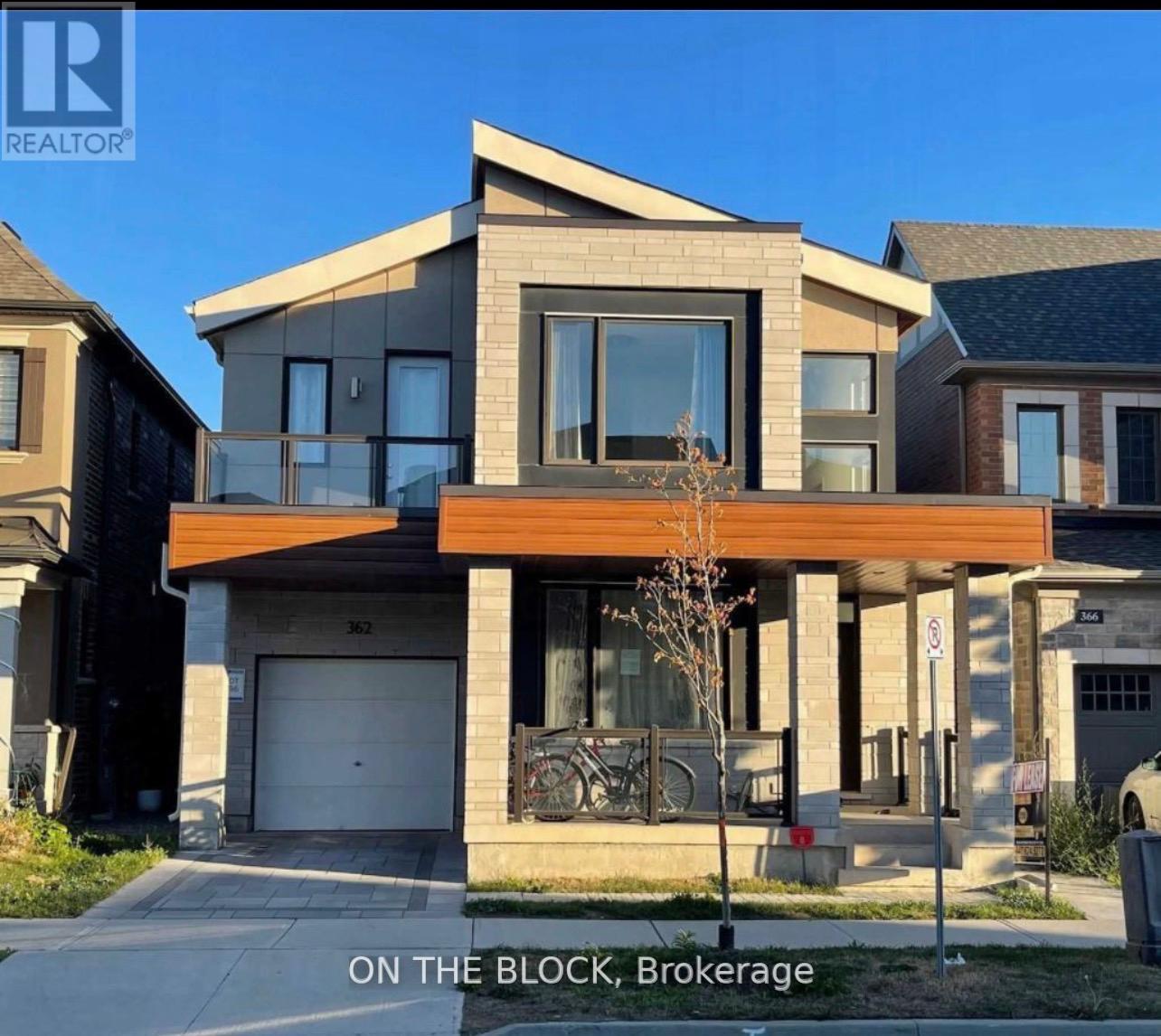 362 North Park Blvd
