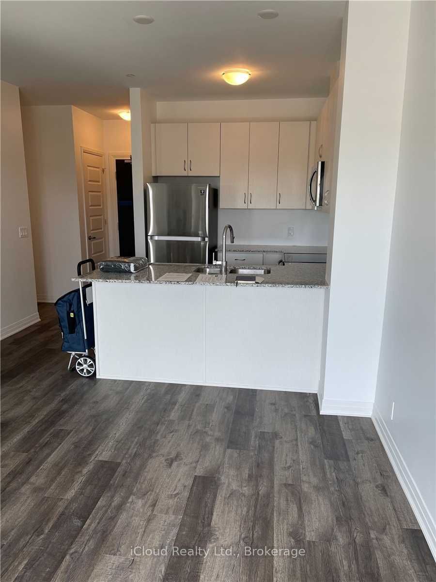 102 Grovewood Common Unit 320