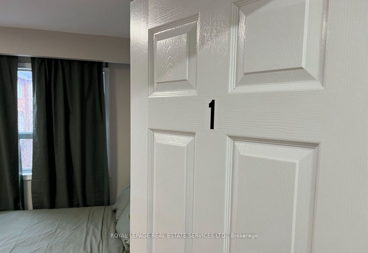 862 Brown's Unit 3