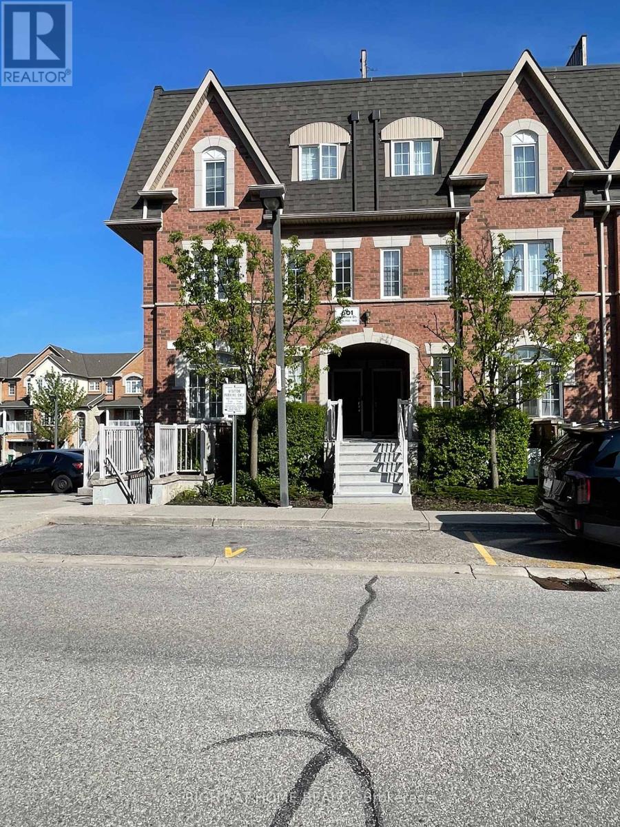 601 Shoreline Unit 122