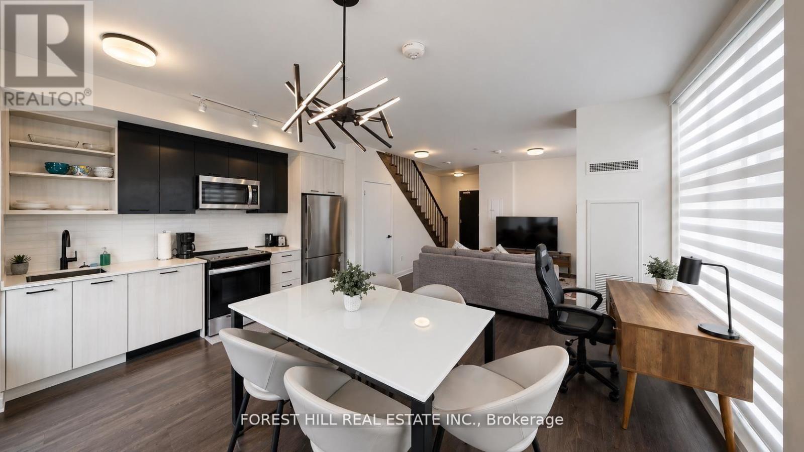 16 Symes Unit 104