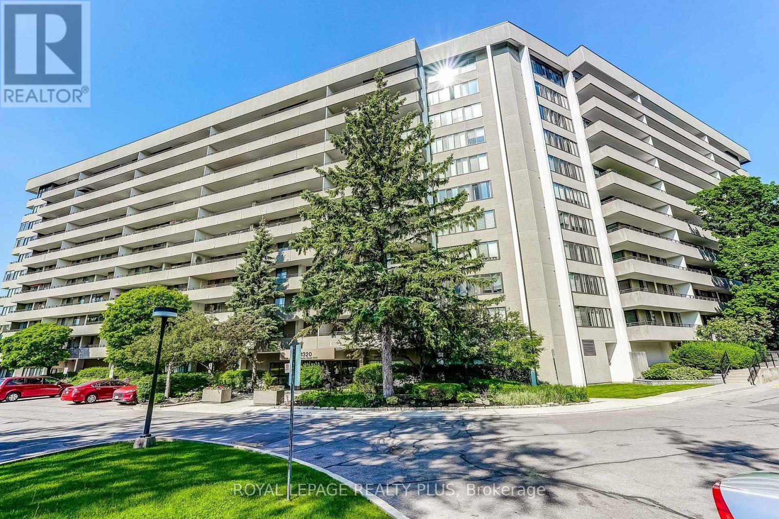 1320 Mississauga Valley Unit 906