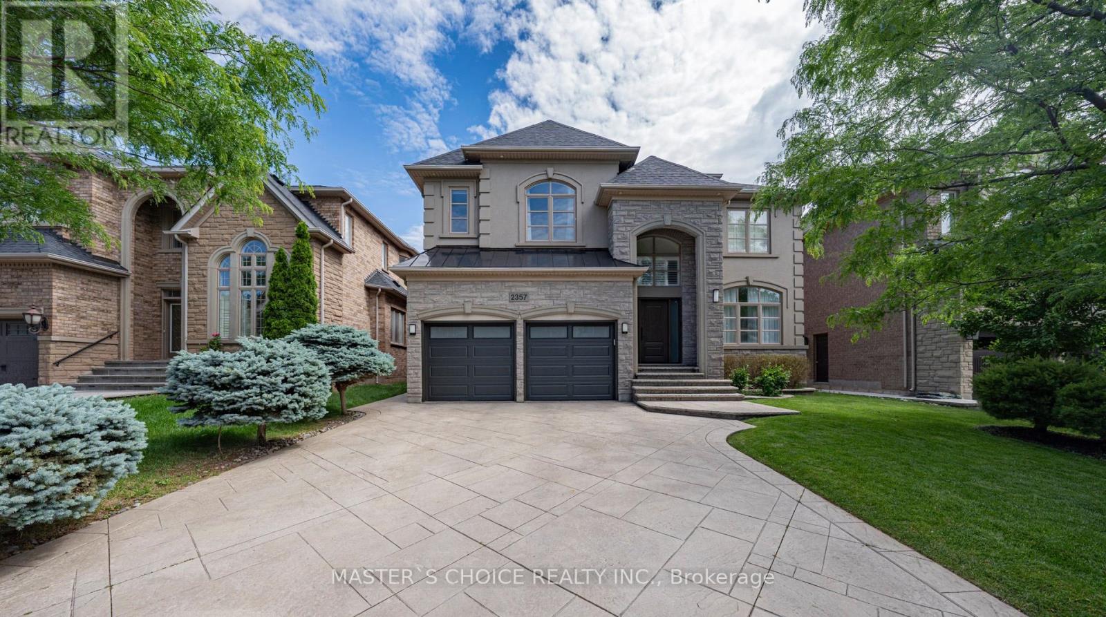 2357 Rideau