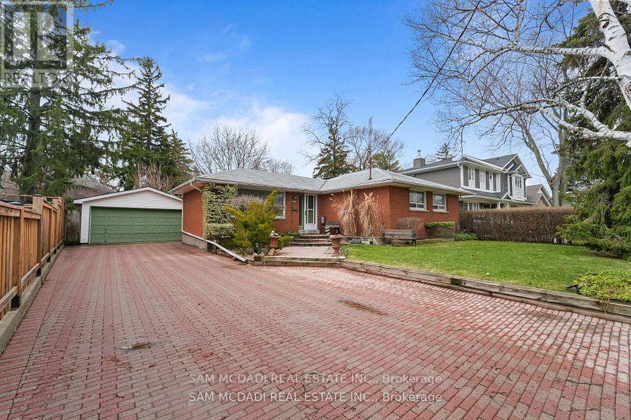 2470 Meadowood
