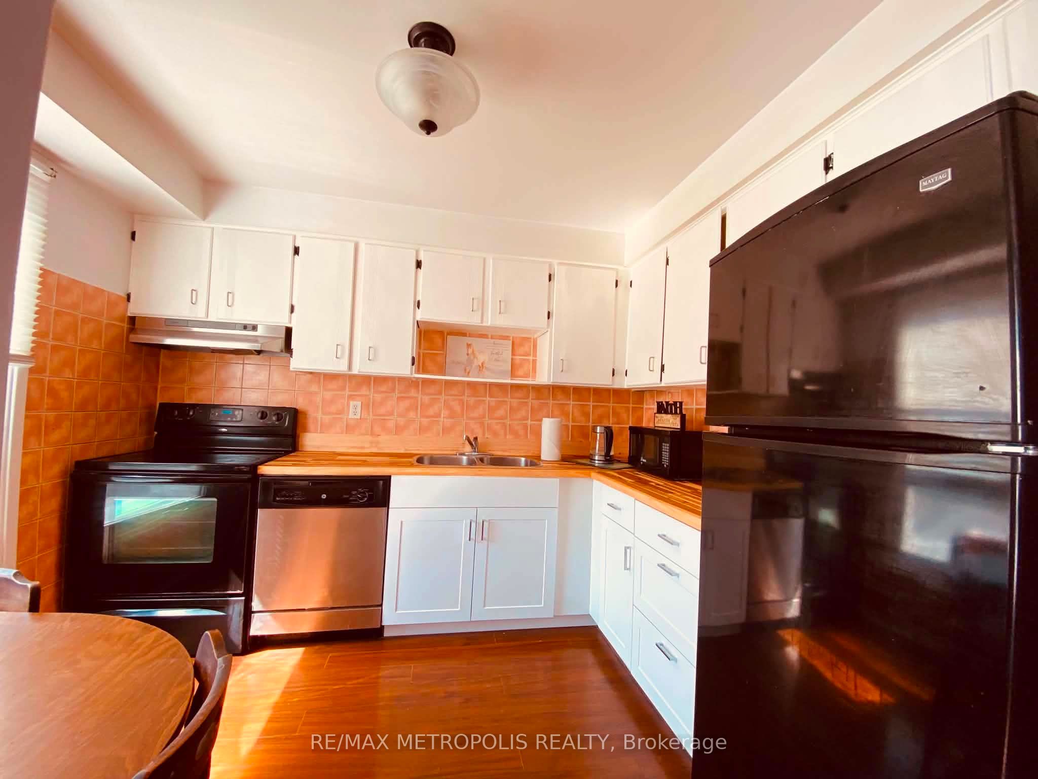 85 Elmvale