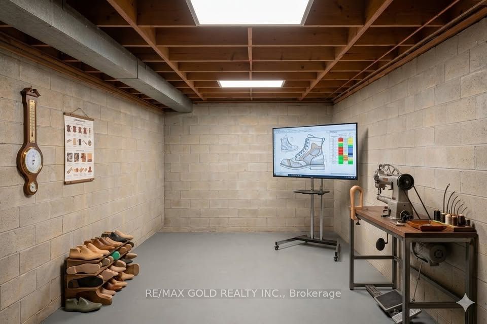 136 Guelph Unit 2