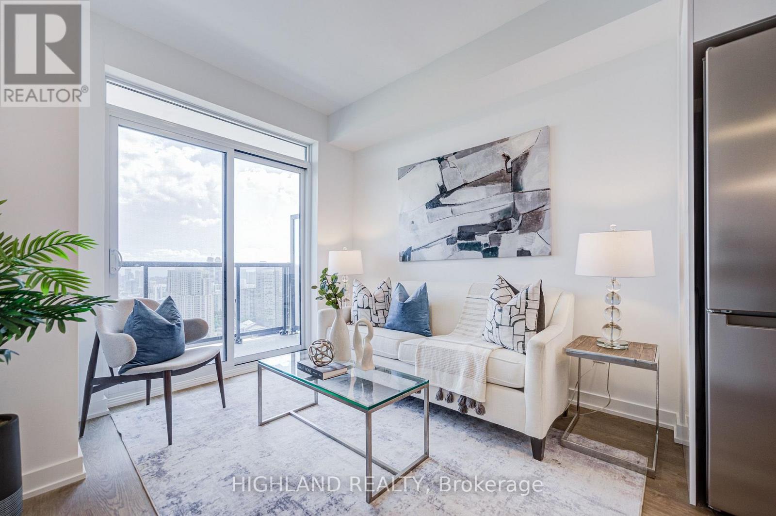 5081 Hurontario Unit 3103