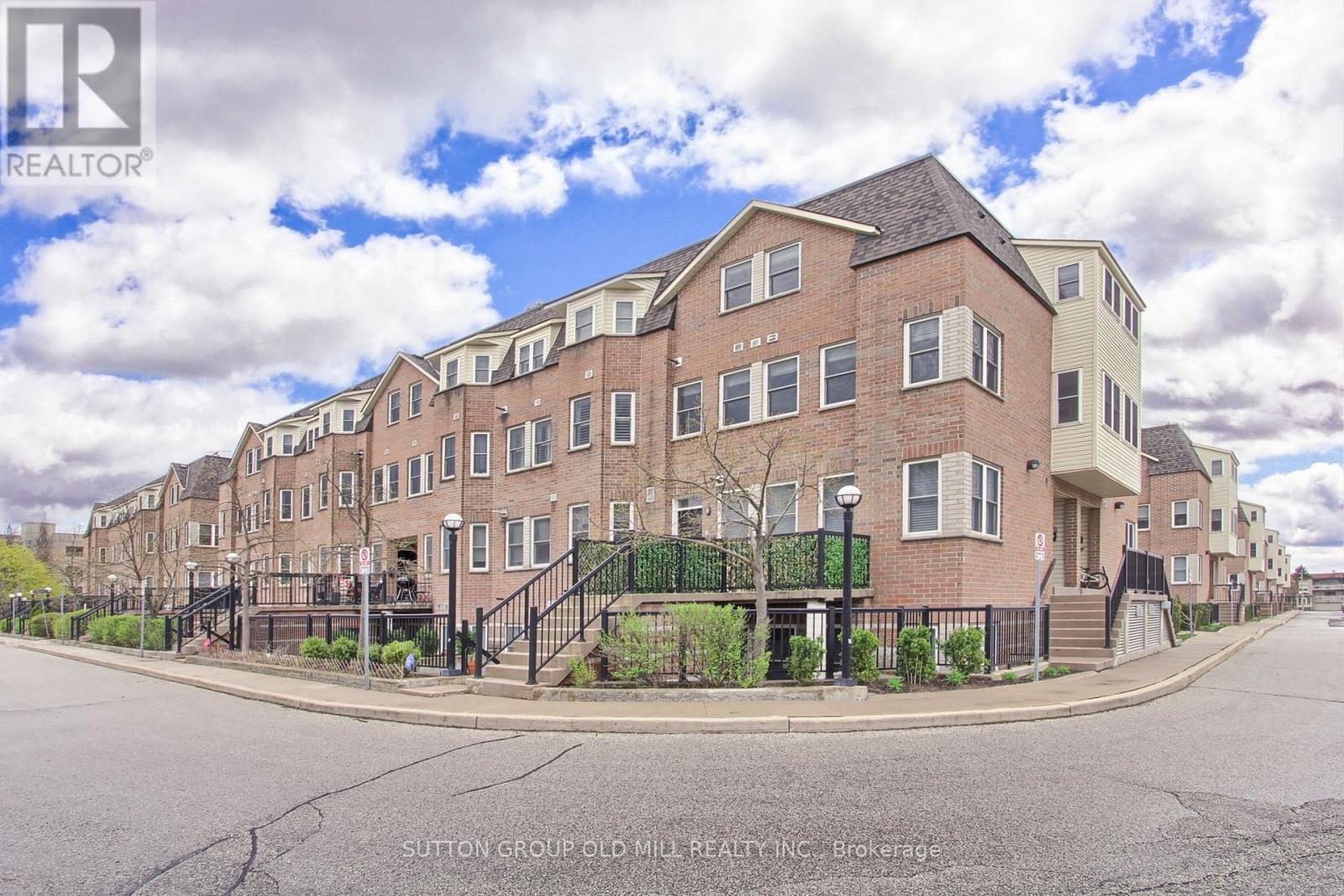 760 Lawrence Unit 167