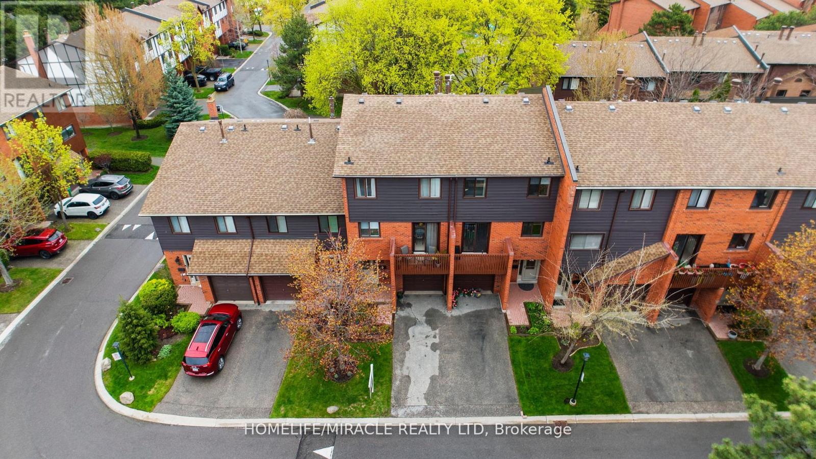 4165 Fieldgate Unit 32