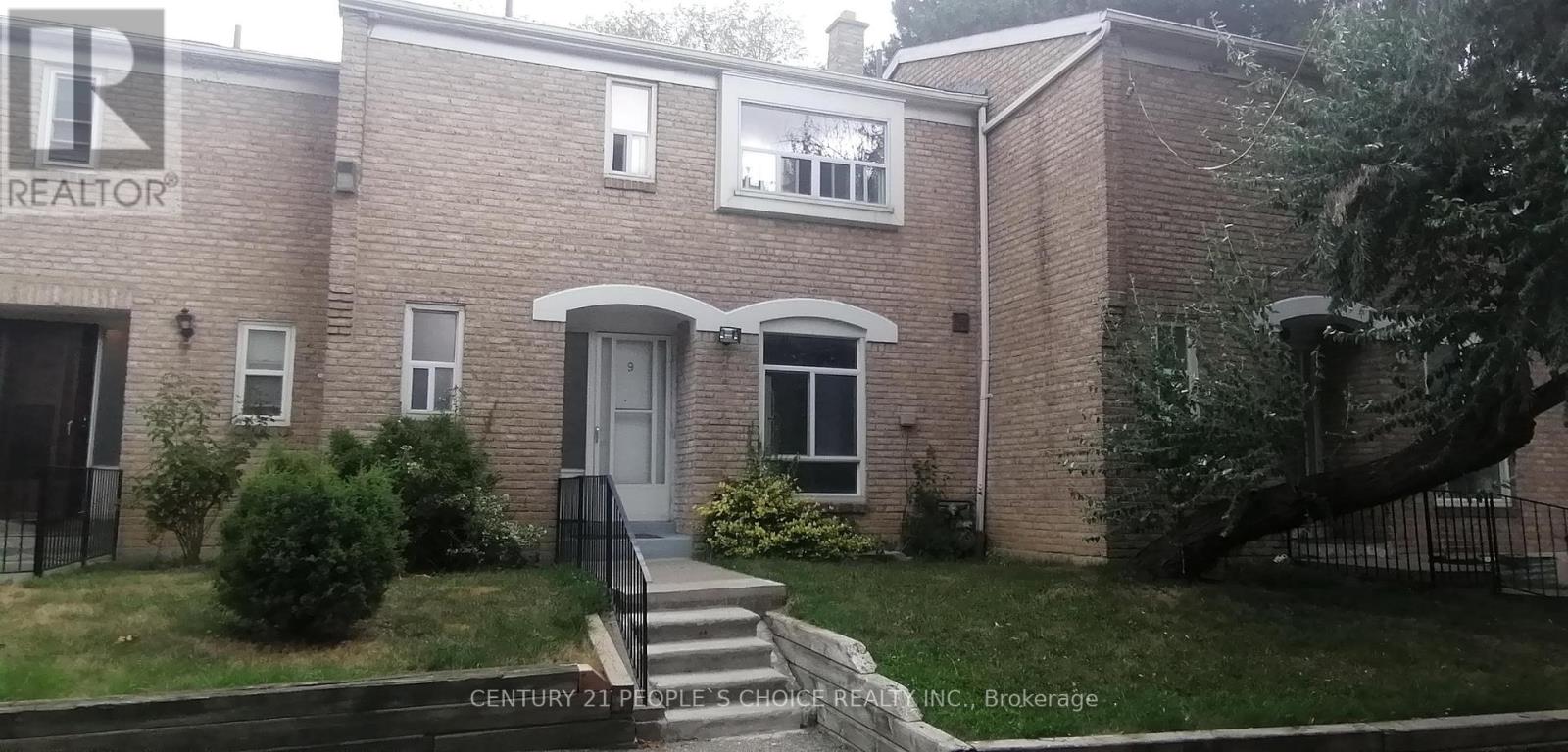 17 Gosford Unit 9