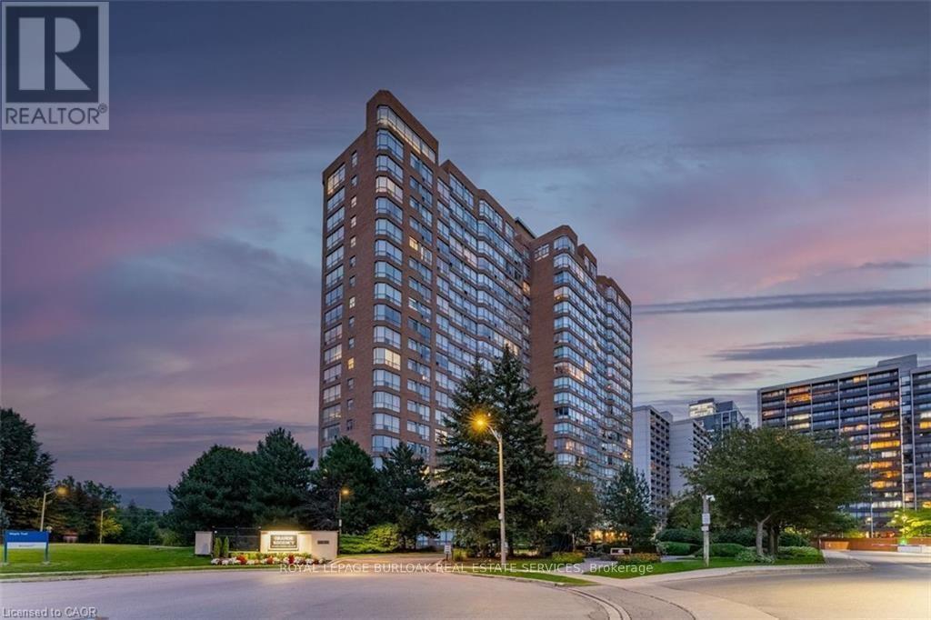 1276 Maple Crossing Unit 809