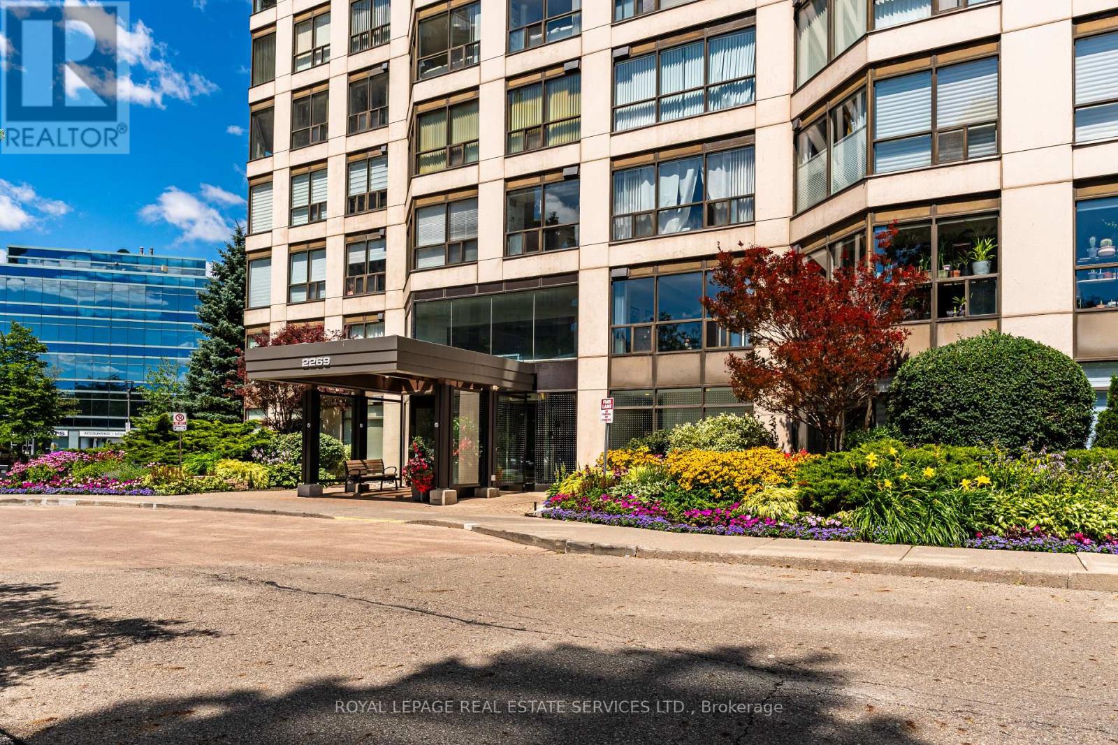 2269 Lake Shore Unit 511
