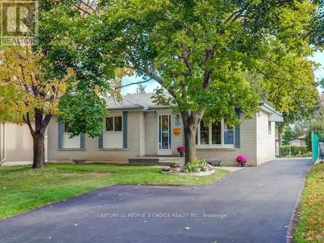 13 Brookdale