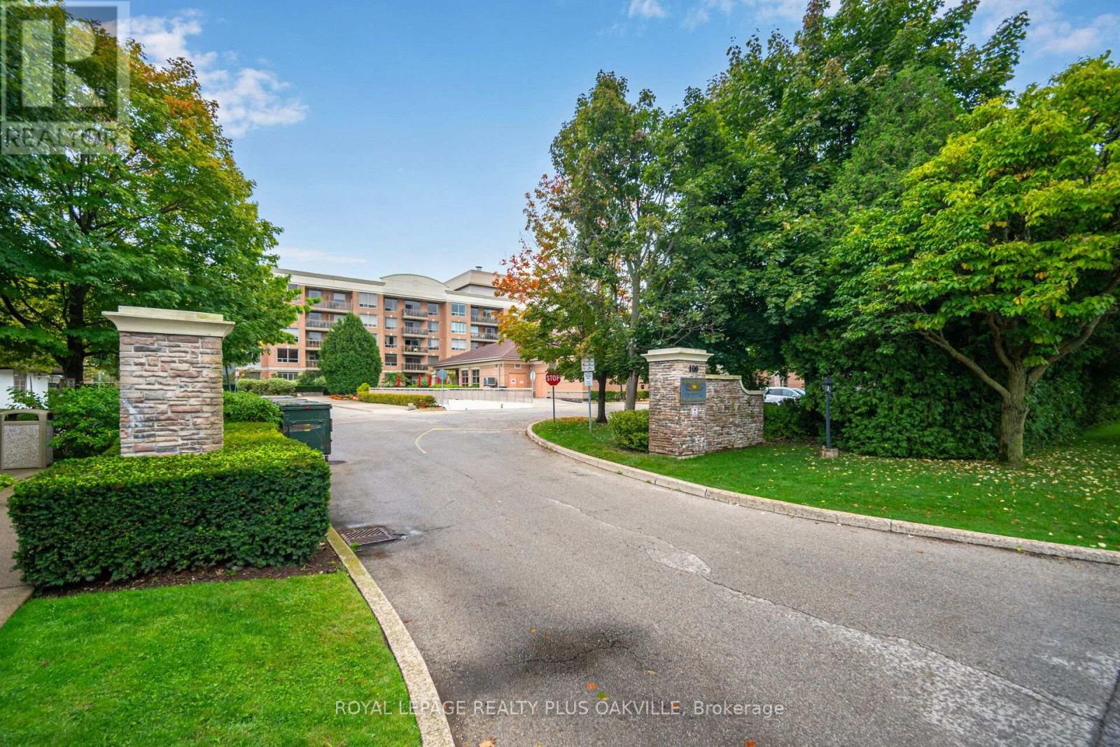 100 Burloak Unit 1406