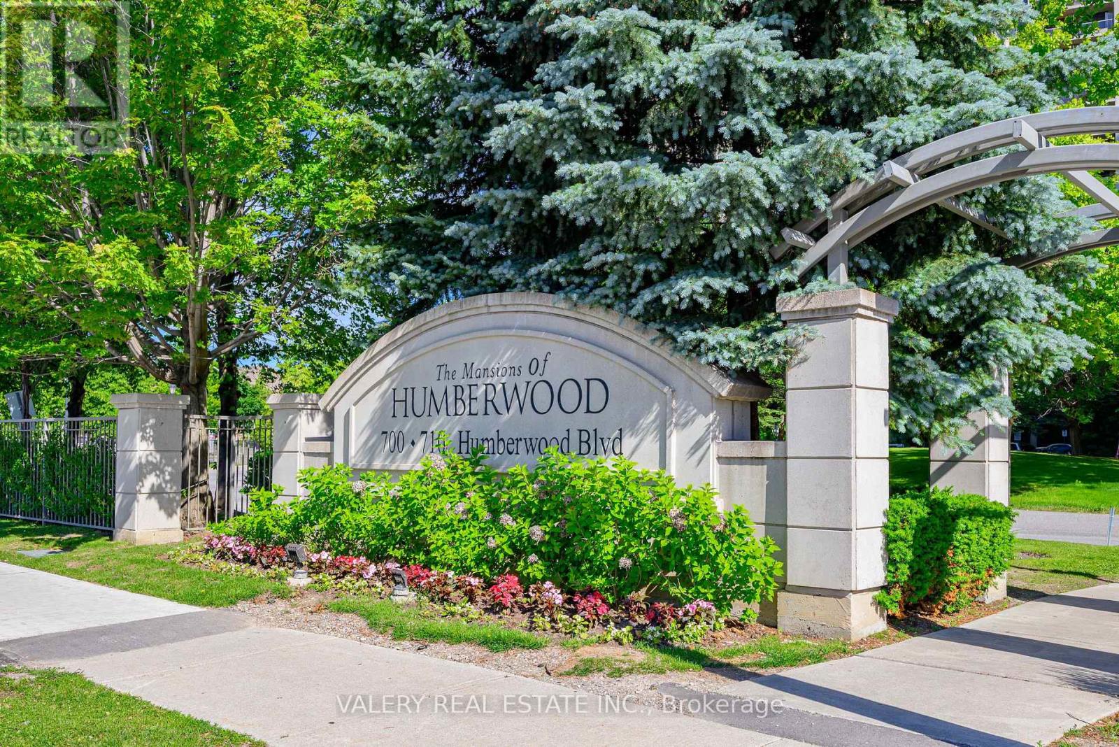 700 Humberwood Unit 1626