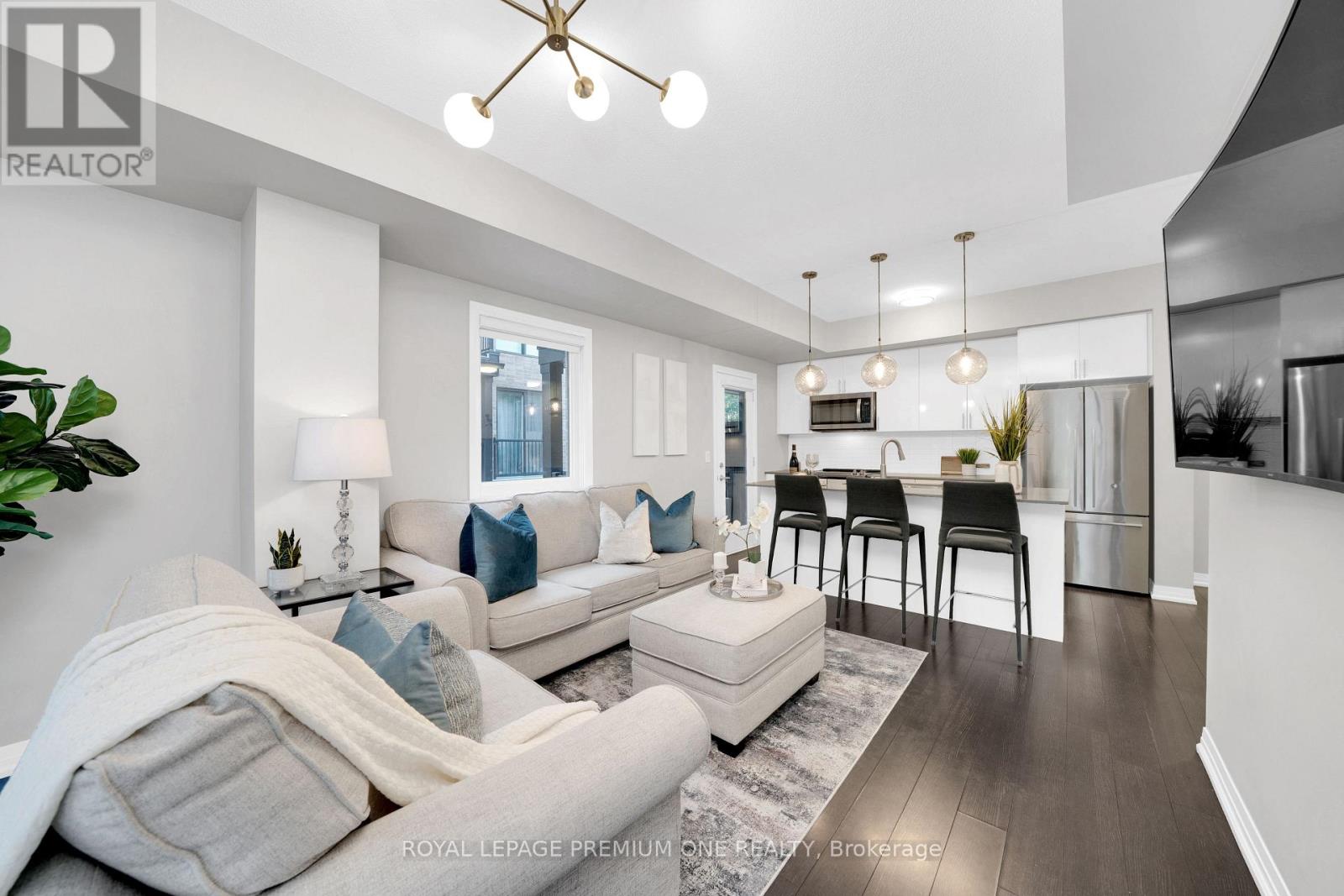 1202 Main Unit 108