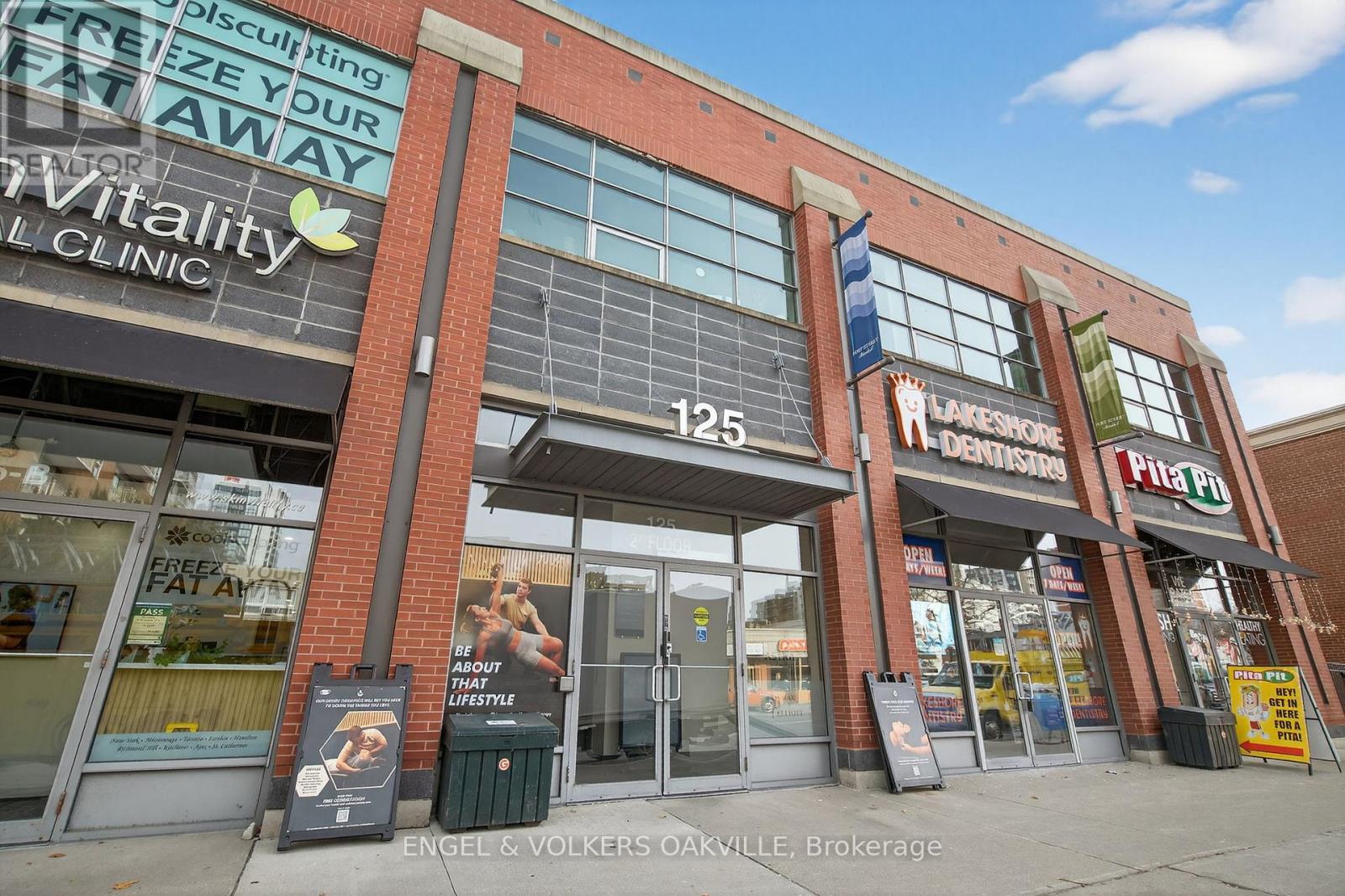 125 Lakeshore Unit 203