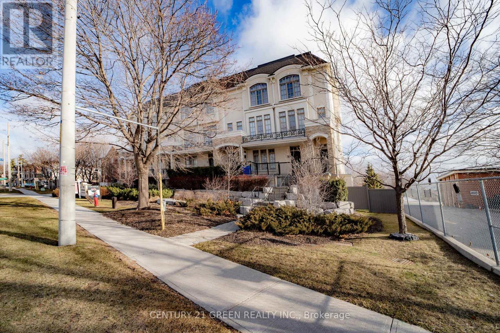 3071 Cawthra Unit 5
