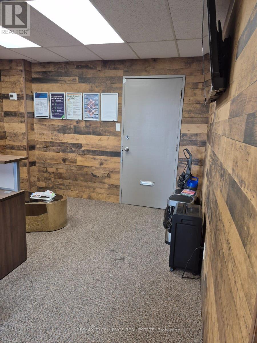 2455 Cawthra Unit 52