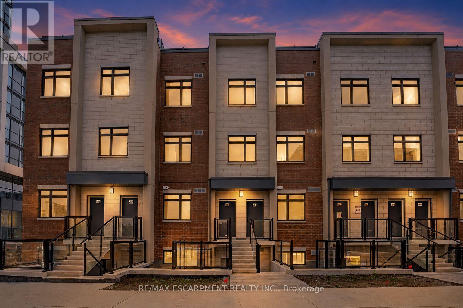 1075 Douglas McCurdy Unit 251