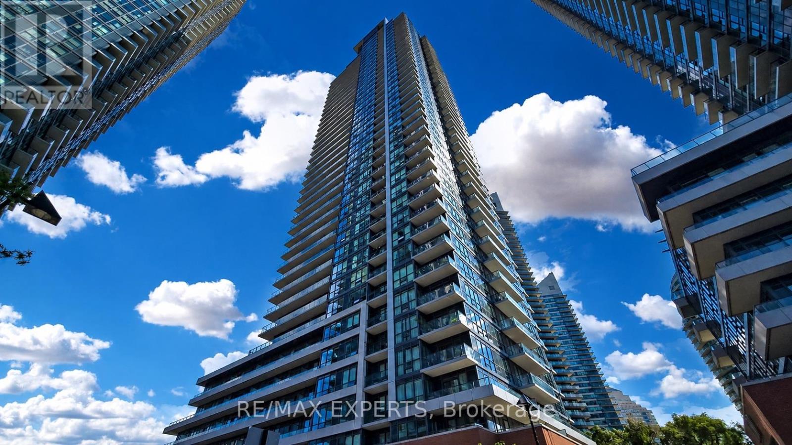 2212 Lakeshore Unit 615