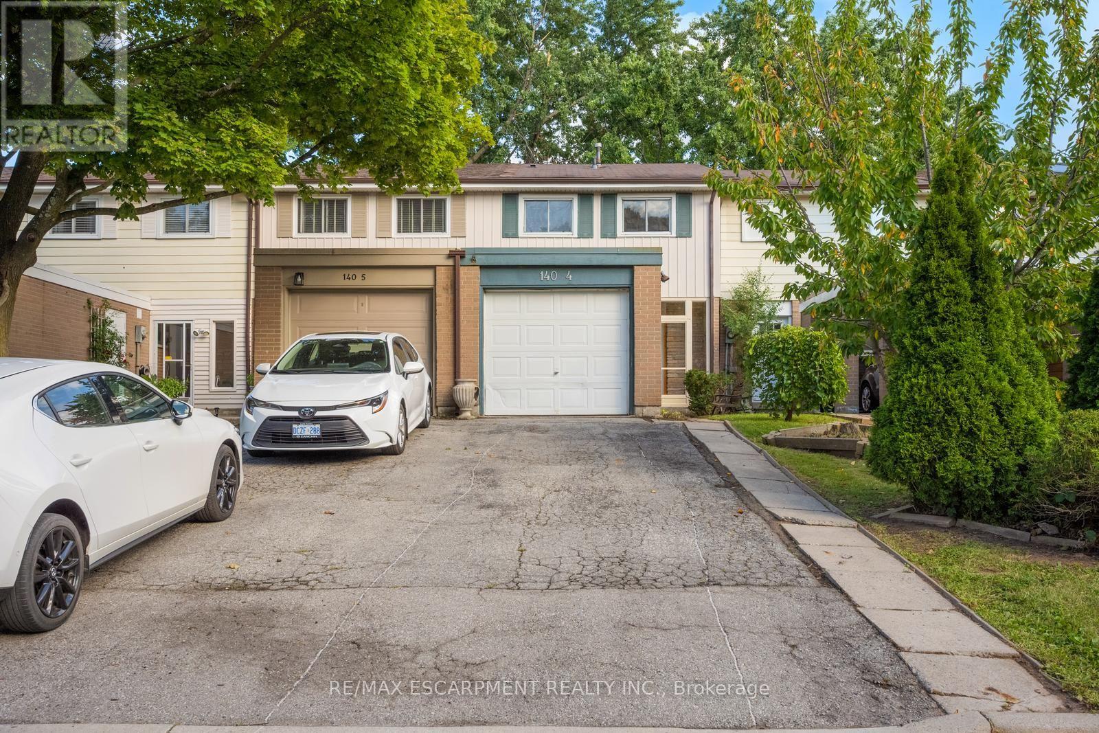 140 Ripley Court 4, Oakville, ON L6H 1H1, Oakville