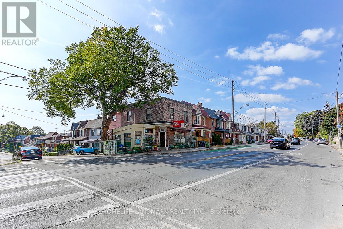1281 Davenport