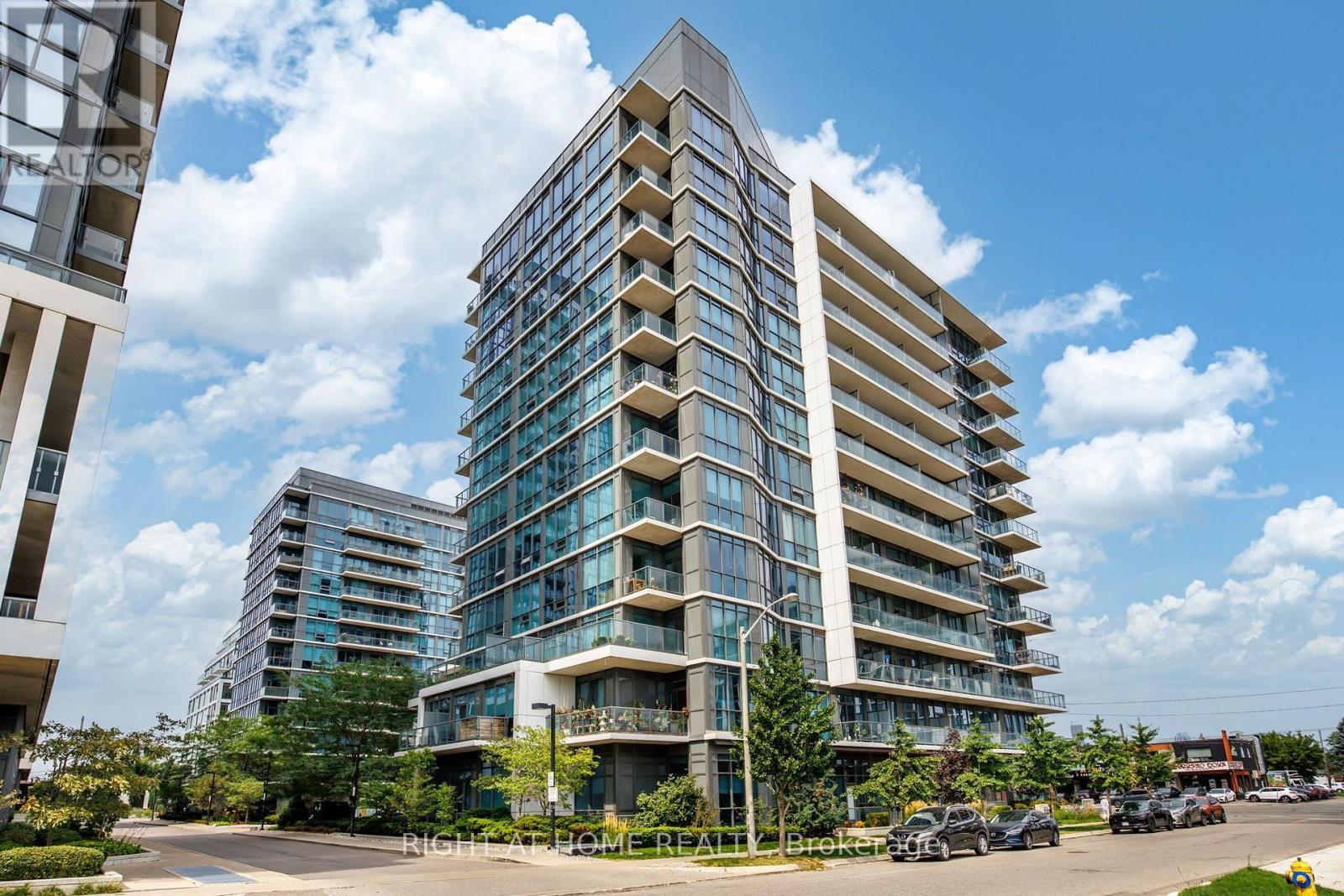 1185 The Queensway Unit 815
