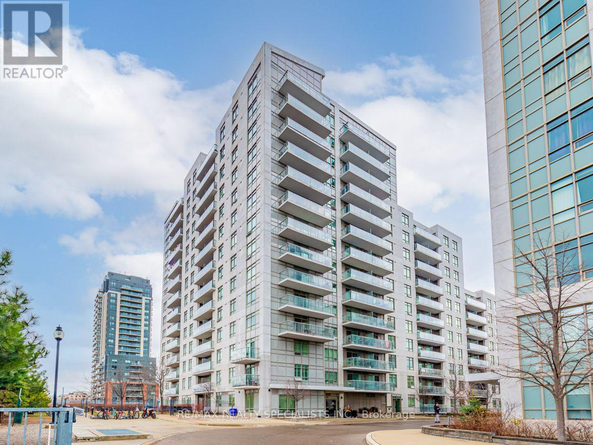 816 Lansdowne Unit 1302