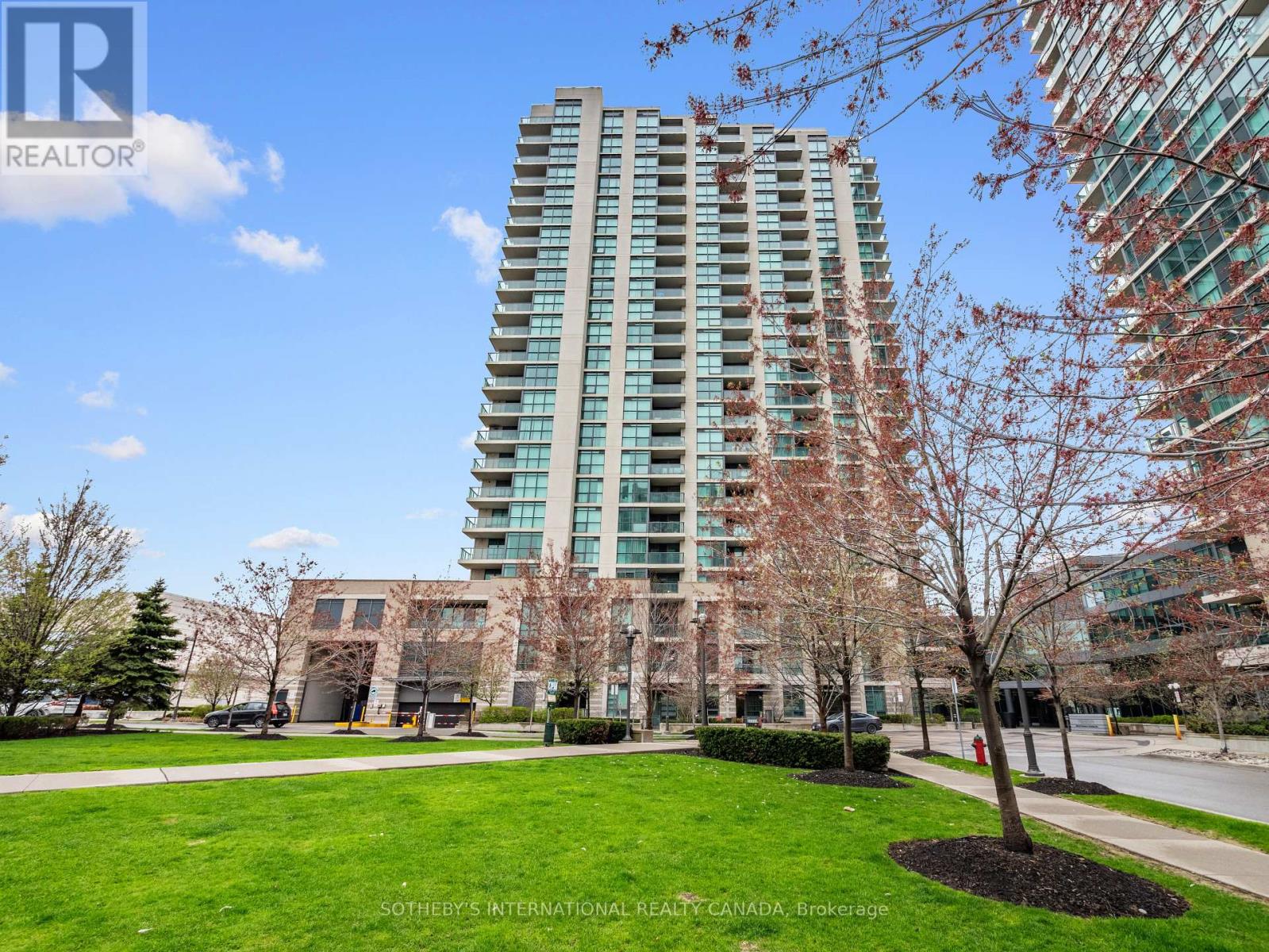 205 Sherway Gardens Unit 206