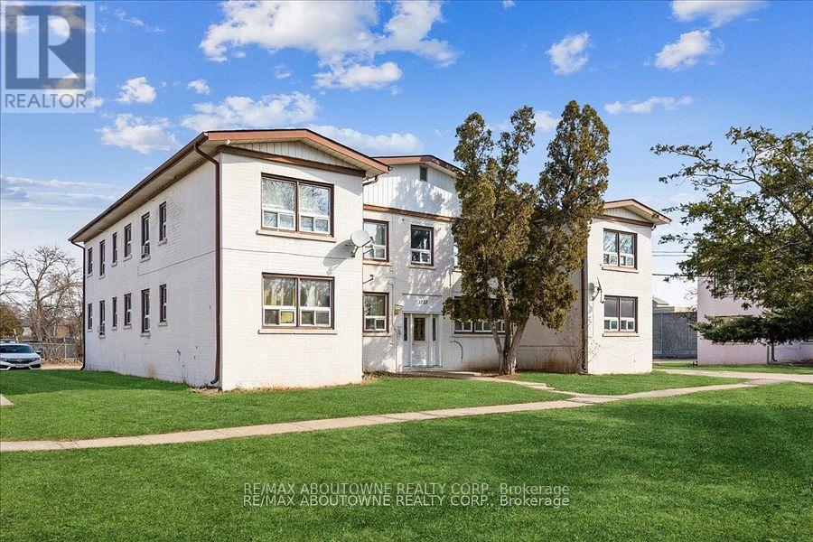 1031 Churchill Unit 7