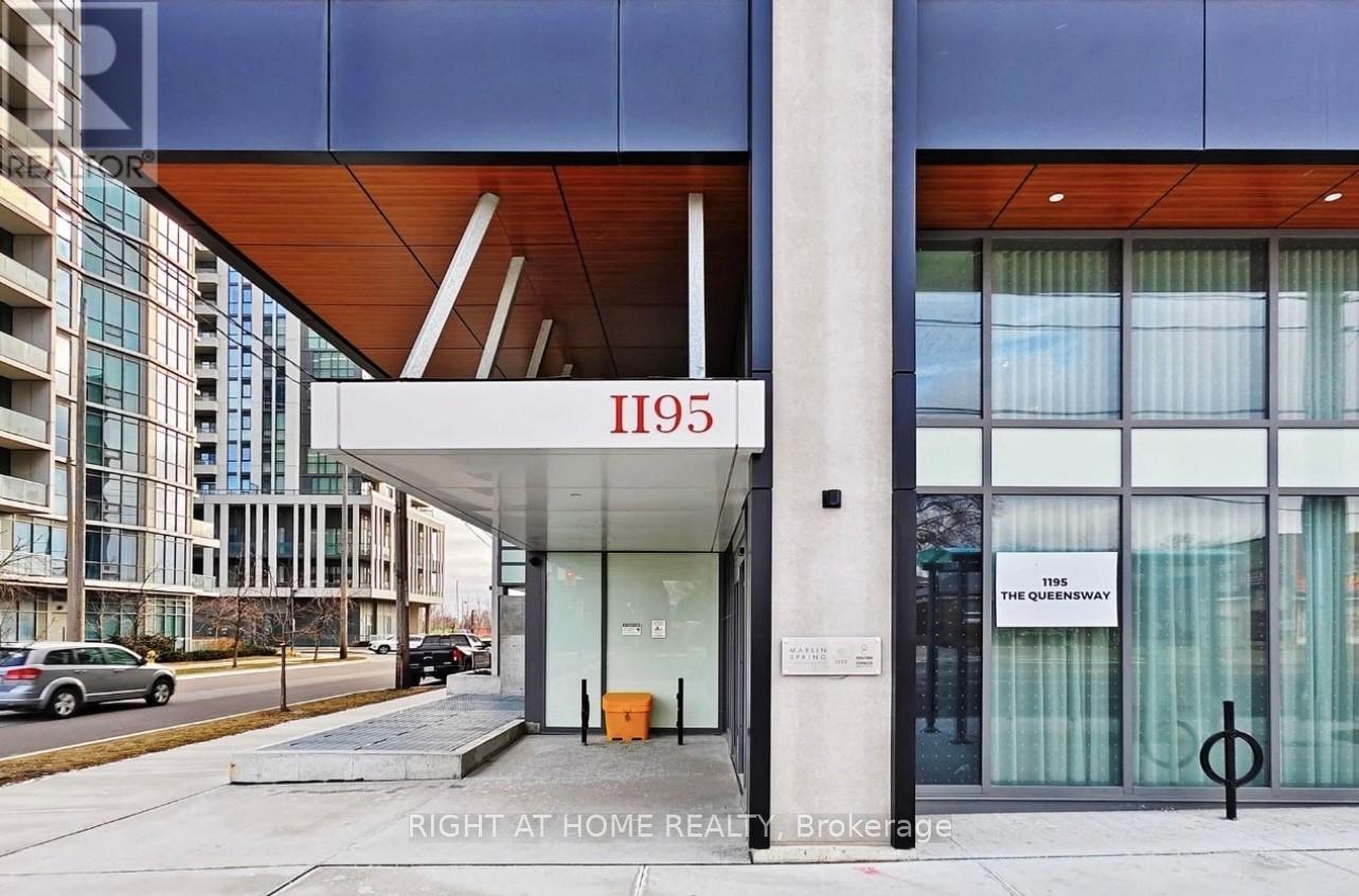 1195 The Queensway Unit 704